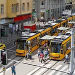 J - Designer Near Buda Castle - Sleeps 6 - 12 With Next Door Apartment