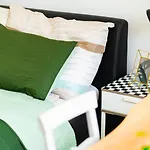 J - Designer Near Buda Castle - Sleeps 6 - 12 With Next Door Budapest