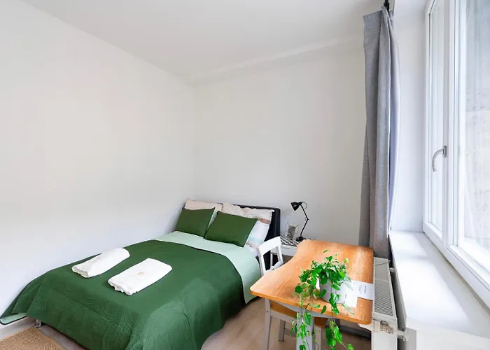 J - Designer Near Buda Castle - Sleeps 6 - 12 With Next Door Appartement