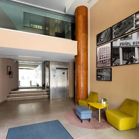 Apartmán J - Designer Near Buda Castle - Sleeps 6 - 12 With Next Door *
