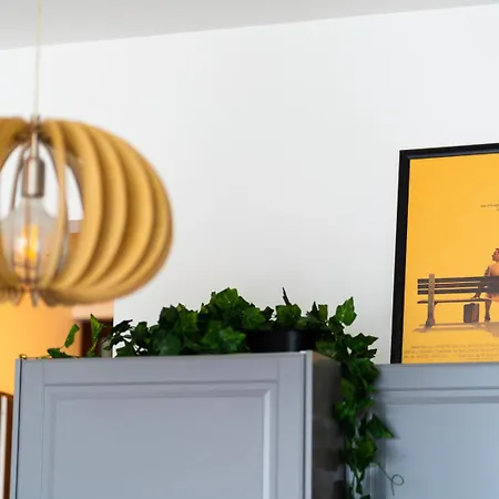 J - Designer Near Buda Castle - Sleeps 6 - 12 With Next Door Apartament Budapeszt
